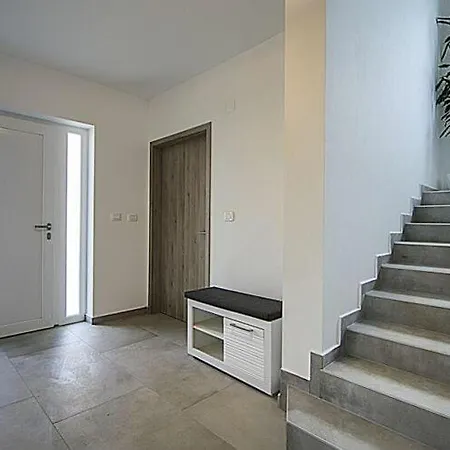 Istra With Pool Apartment